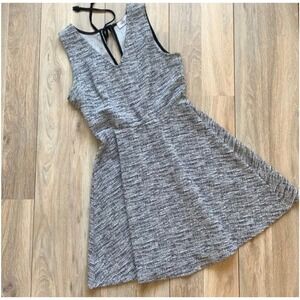 Gilli Sleeveless Tweed Fit & Flare‎ Dress V Neck Preppy Summer Career Cocktail